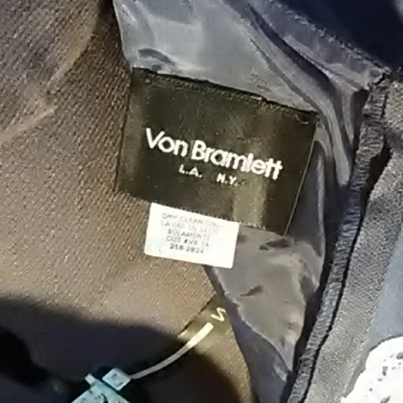 Dress - Picture 5 of 7